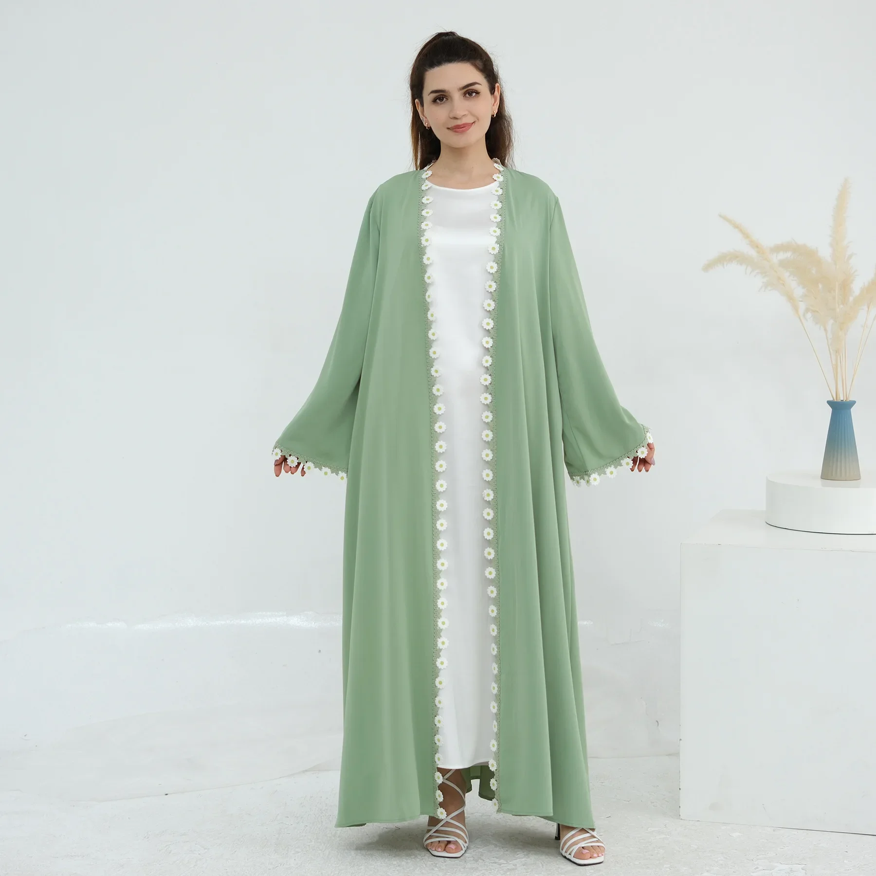 Flower Dubai Abayas Turkey Kaf - огляд і ціна Embroidery Kebaya