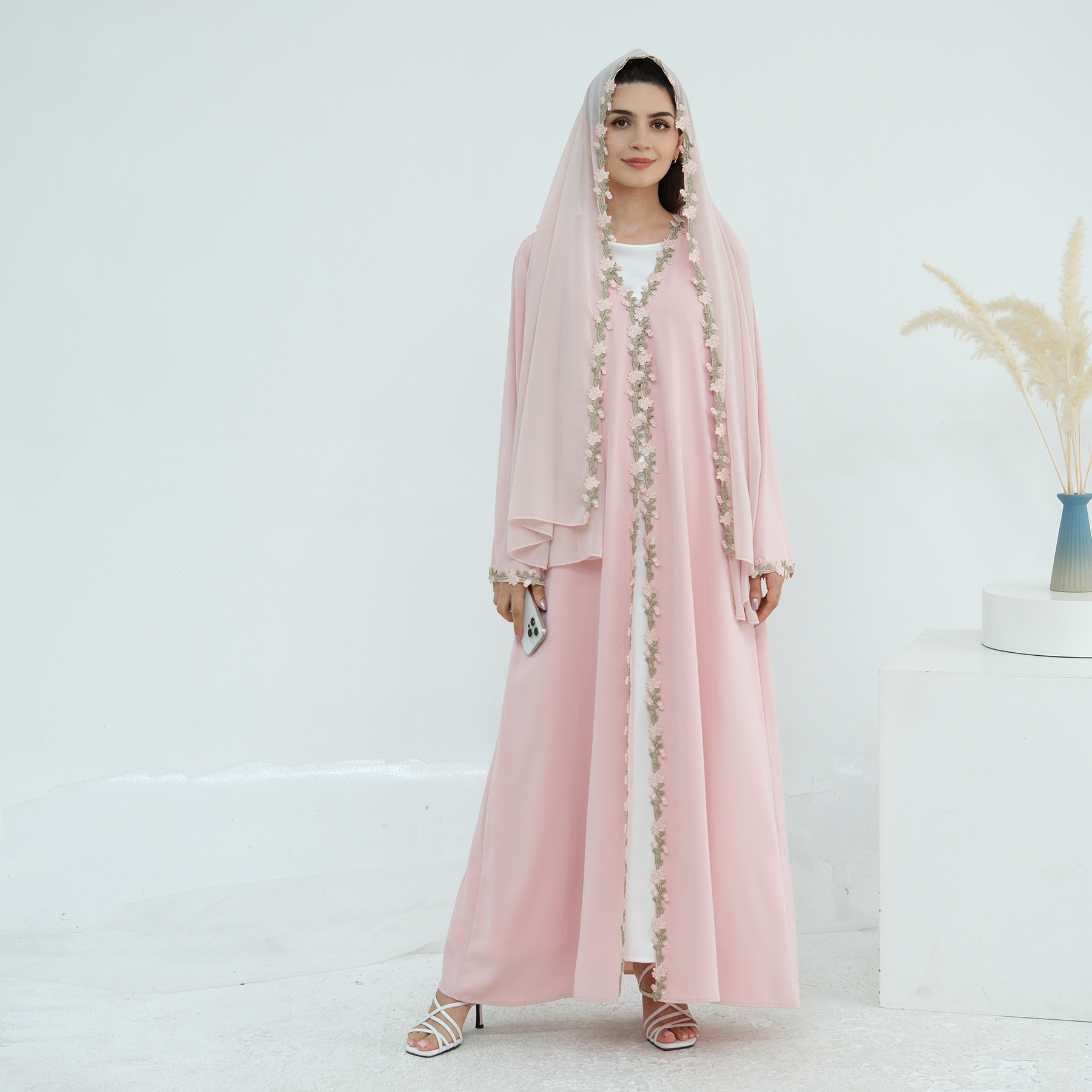 Dubai Open Abaya Women Muslim  - огляд і ціна Embroidery Kebaya