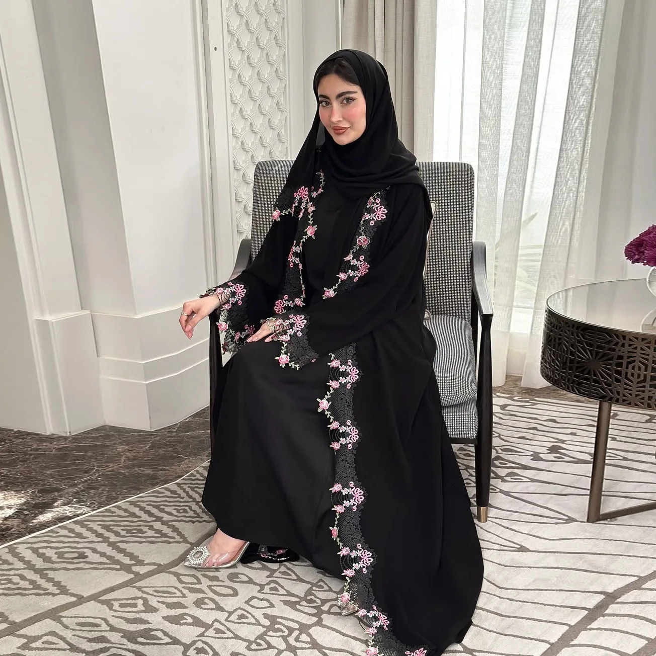 Black Embroidery Kimono Jalabi - огляд і ціна Embroidery Kebaya